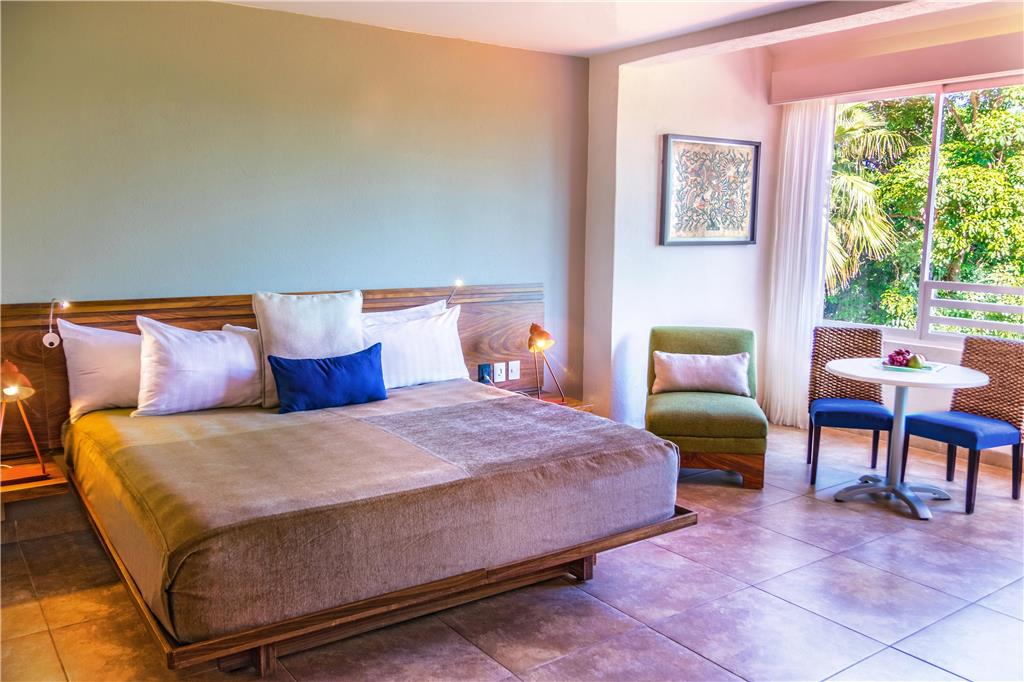 DLX CAMA KING