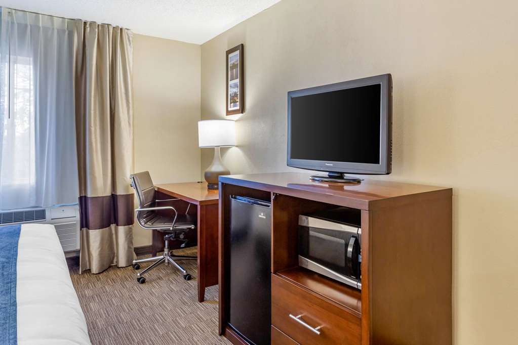 Comfort Inn Rockford near Casino District - photo 33
