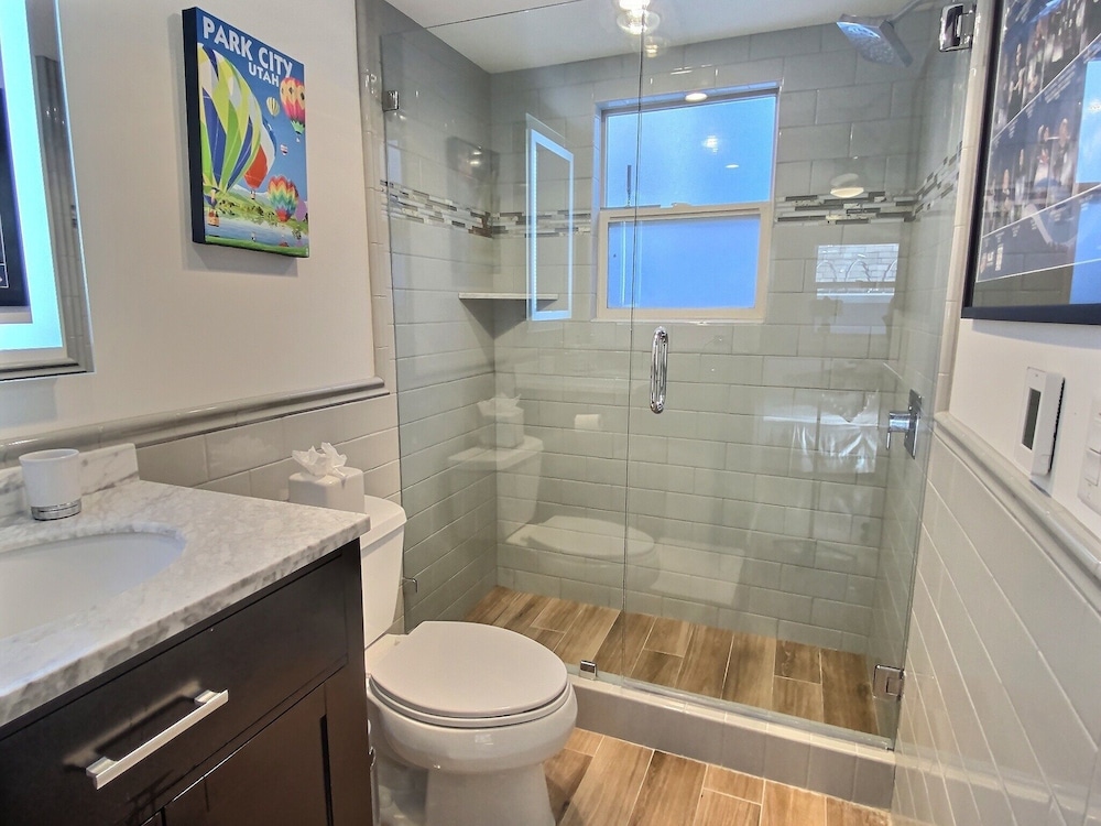 Old Town Hideaway Steps To Main Street & Resort 2 Bedroom Condo - photo 16
