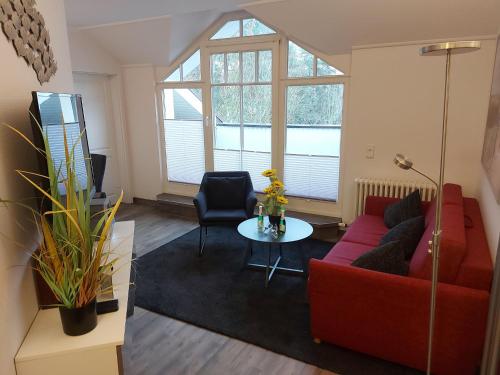 Dünenpark Binz Komfort Ferienwohnung mit 1 Schlafzimmer und Balkon im Dachgeschoss 270 — 4-Star Luxury Hotel in Ostseebad Binz, Germany