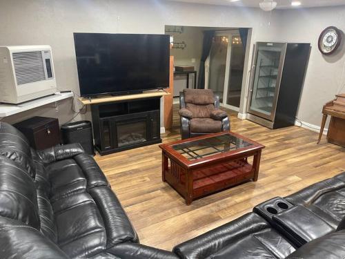 Cute 3 bedroom home in town — 4-Star Luxury Hotel in Salmon, United States