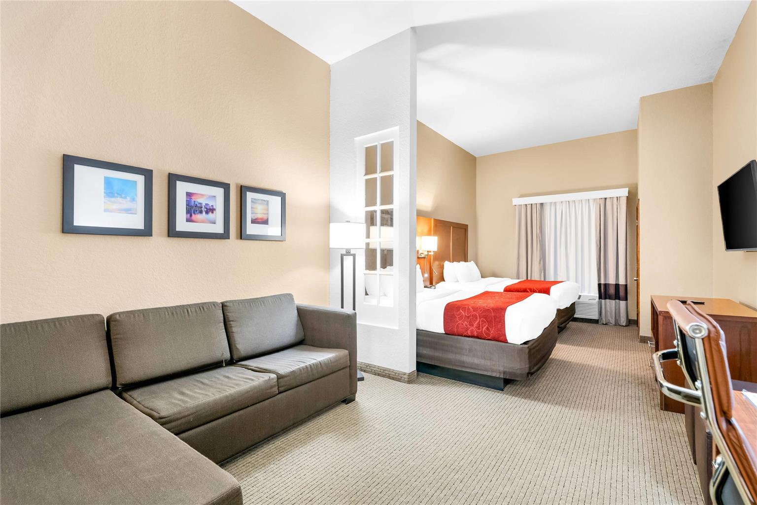 Comfort Suites Orlando Airport - photo 18