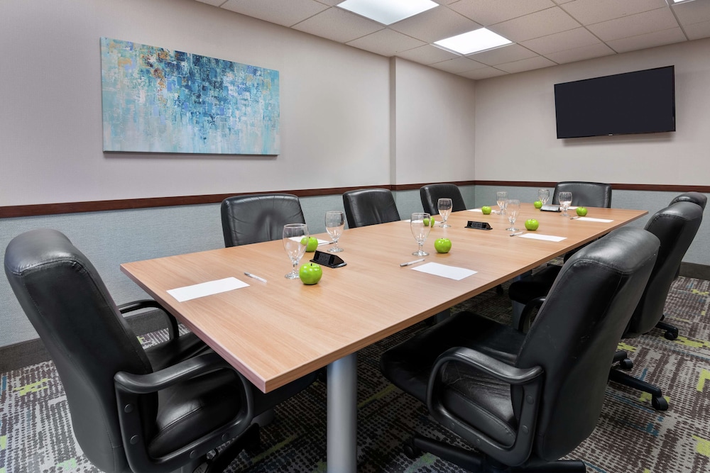 Hampton Inn South Plainfield Piscataway - photo 25