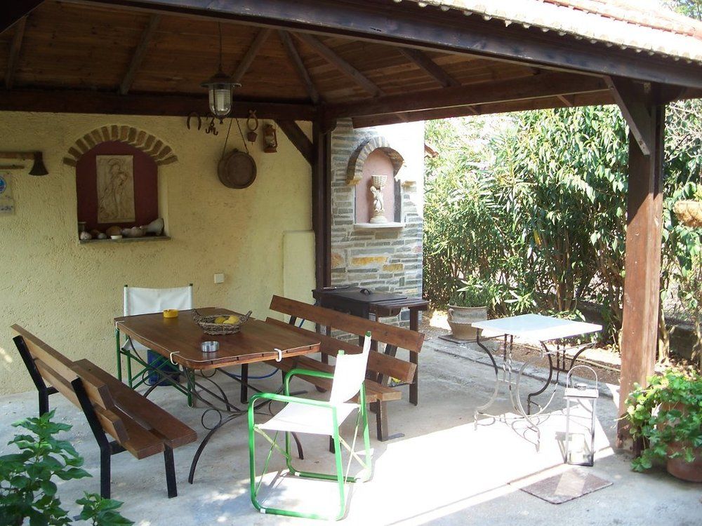 Joanna's Studios - last minute hotel in Kefalonia