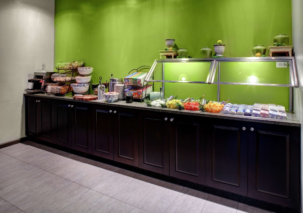 Hilton Garden Inn New York Manhattan Chelsea - photo 20