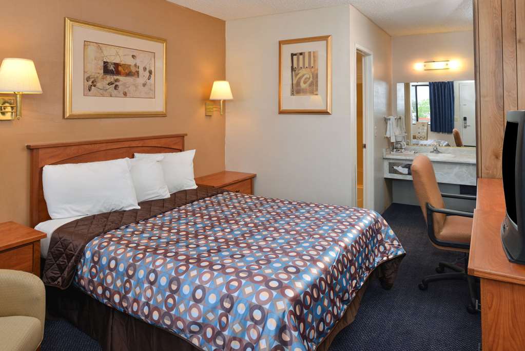 Americas Best Value Inn Carson City - photo 12
