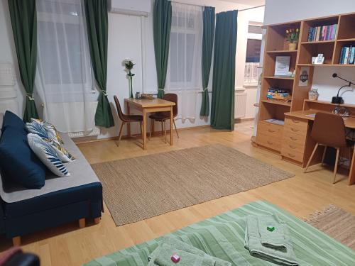 Erno26 Apartment — 4-Star Luxury Hotel in Budapest, Hungary