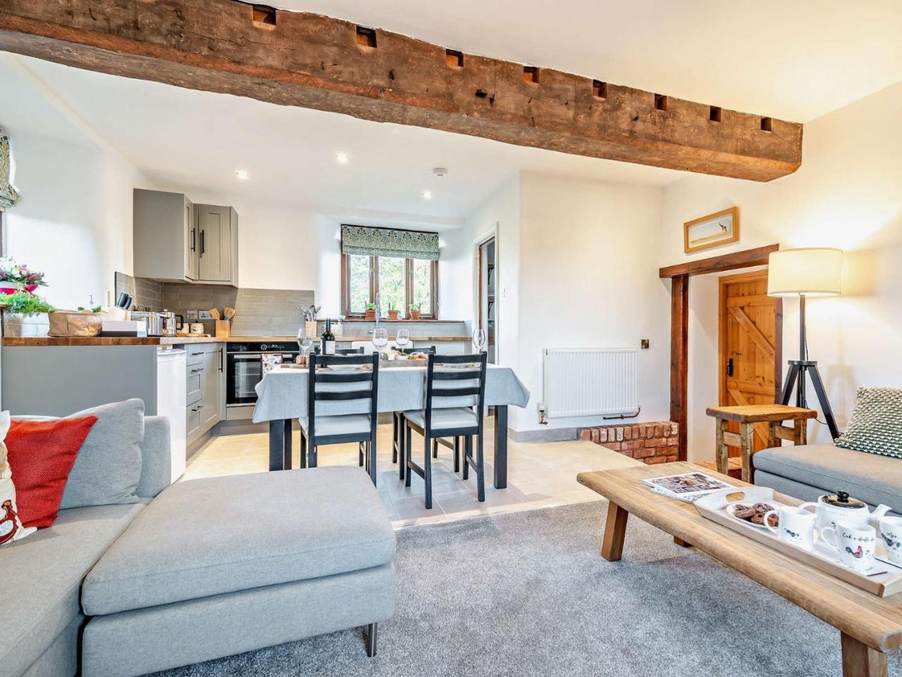 2 Bed in Taunton oc 93581 in Taunton, United Kingdom