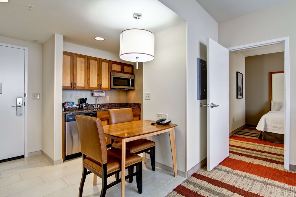 Homewood Suites by Hilton Cincinnati Downtown - photo 12