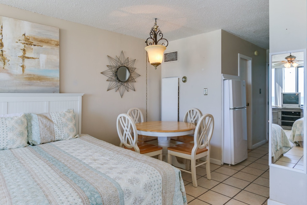 Top of the Gulf Beach Resort by Panhandle Getaways - photo 8