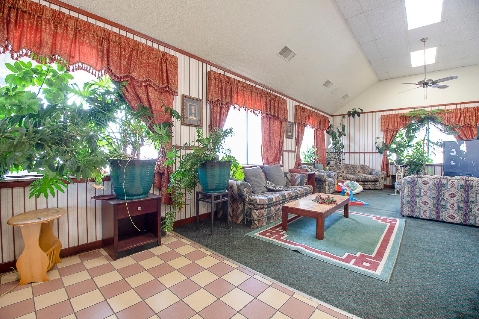 Hotel O Daylight Inn Elkhart I 90 IN - photo 19