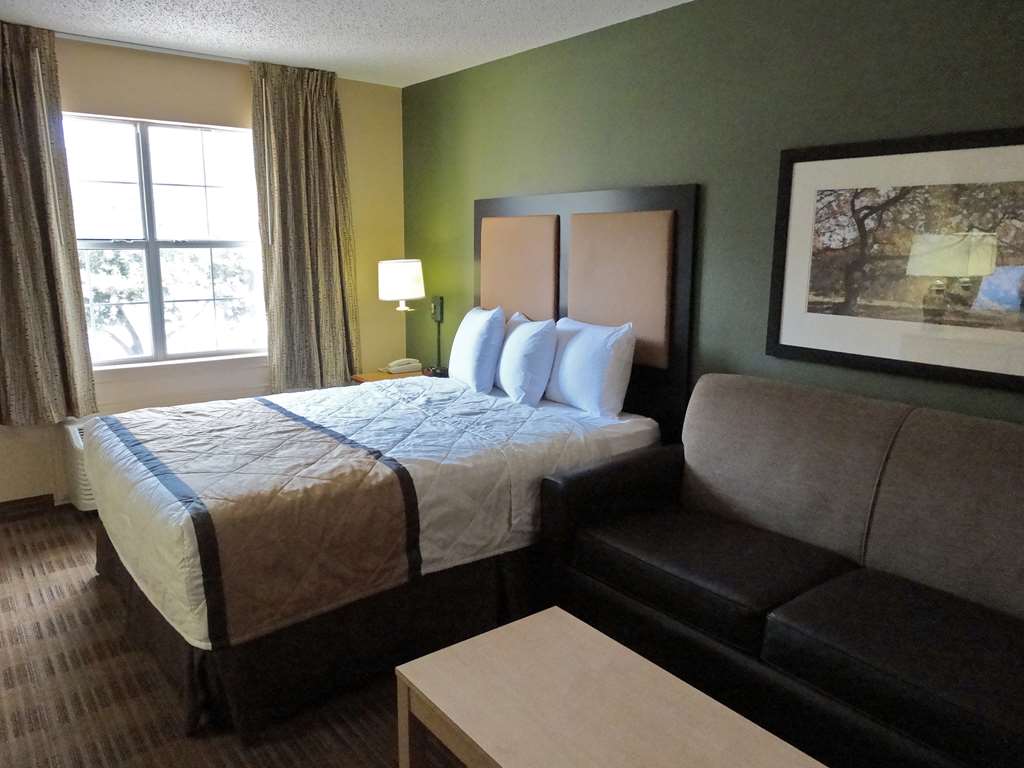 Extended Stay America Austin Arboretum South - photo 24