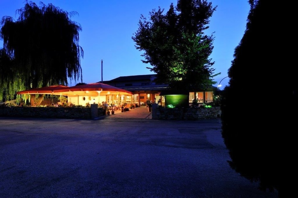 Hotel Dreimädelhaus — hotel in Espelkamp