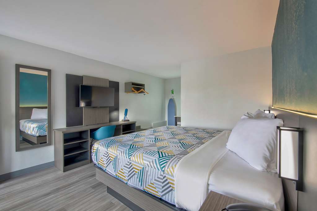 Studio 6 Jackson MS I 55 - photo 12