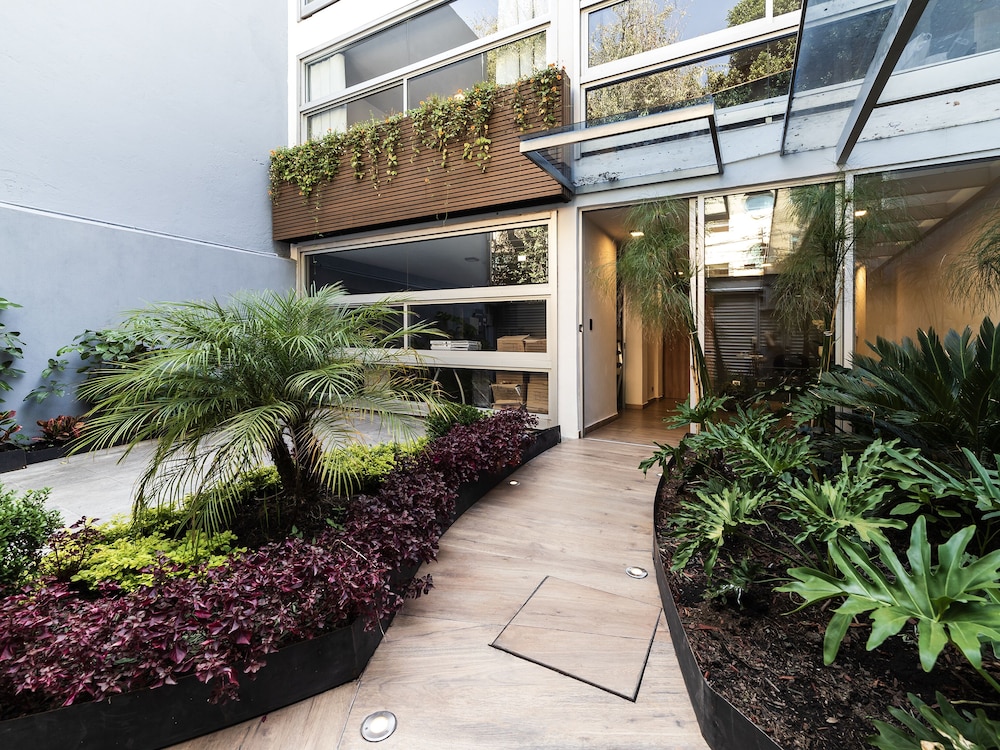 Edificio Piso 56 - carbon neutral hotel in Mexico City