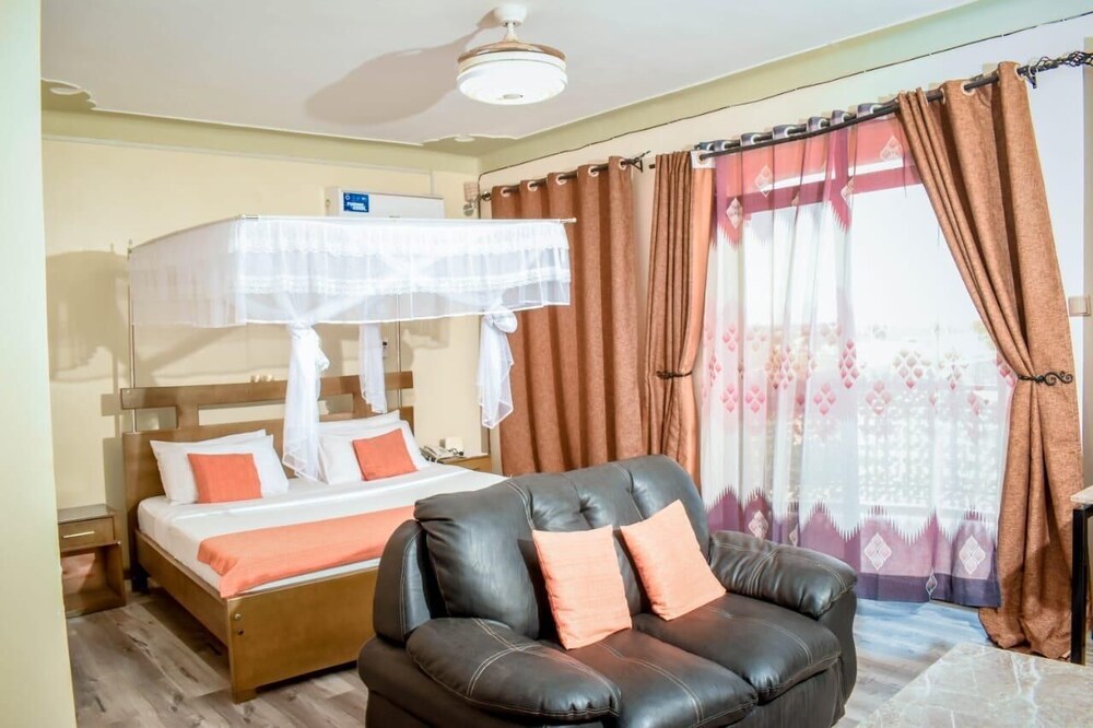 Ateker Hotel Lodwar — Lodwar — photo 3