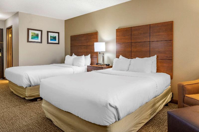 Comfort Inn Manistique MI - photo 53