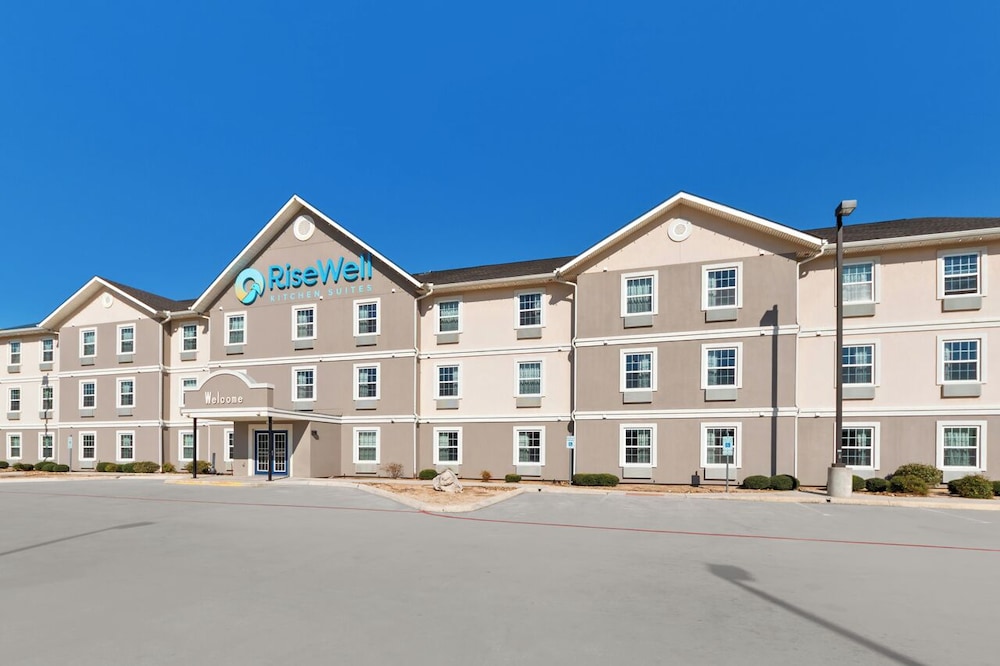 Risewell Kitchen Suites Pleasanton — hotel in Pleasanton