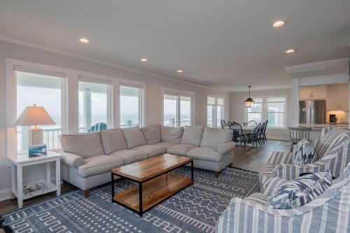 Dunes by Oak Island Accommodations - photo 16