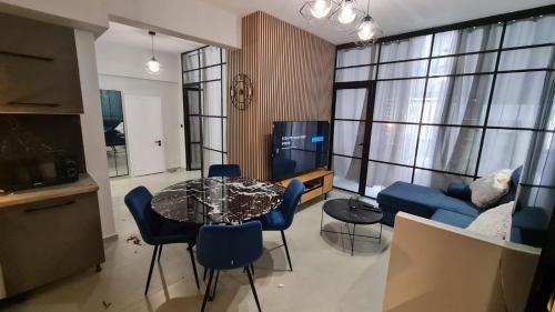 Heart of Athens Luxury 2BR#8 — 4-Star Luxury Hotel in Athens, Greece