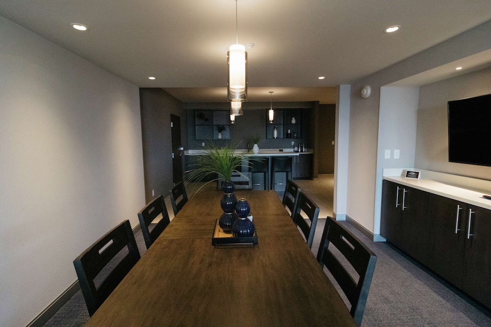 Hilton Garden Inn Madison Sun Prairie - photo 41