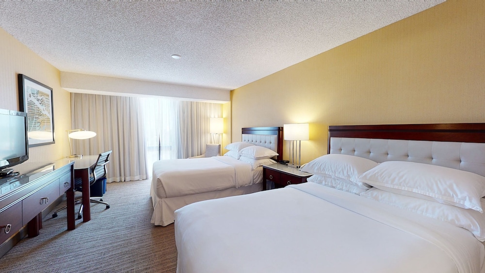 Sheraton West Des Moines Hotel - photo 14