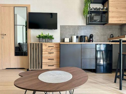 Jungle Apartment — 4-Star Luxury Hotel in Krakow, Poland