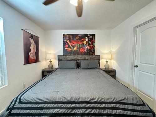 Relax and Recharge in the Heart ofVibrant Montrose — 4-Star Luxury Hotel in Houston, United States