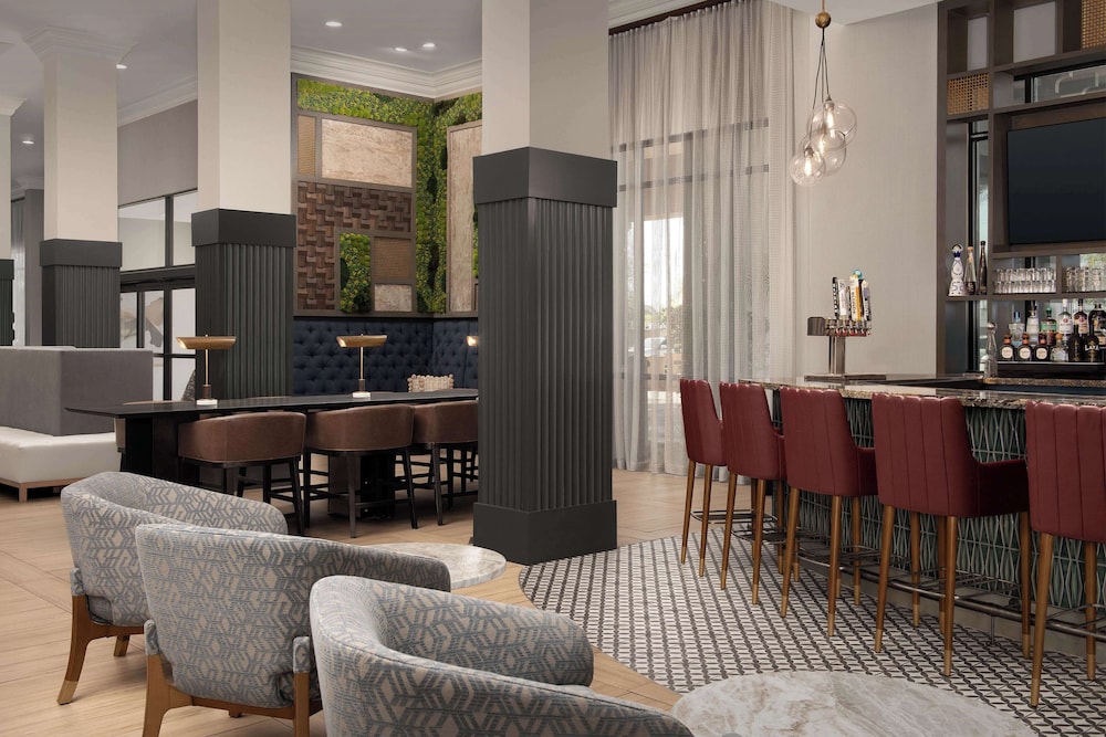 Hilton Phoenix Chandler - photo 2