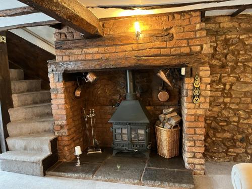 Magnolia Cottage — 4-Star Luxury Hotel in Wellington, United Kingdom
