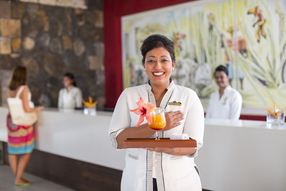 Crystals Beach Resort Belle Mare a member of Radisson Individuals — Quatre Cocos — photo 4
