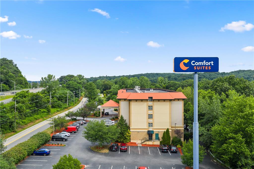 Comfort Suites Near Casinos Norwich Uncasville CT - photo 5