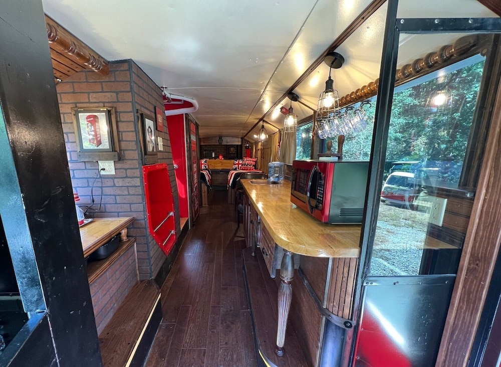 Gorgeous Stays — Bryson City — photo 5