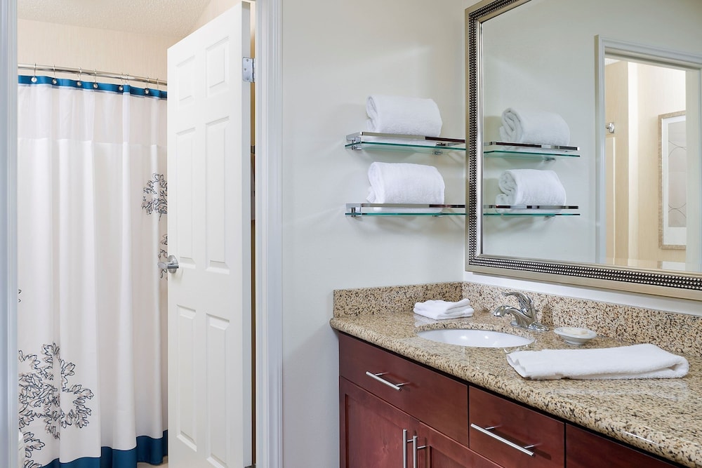 Primestay Extended Suites - photo 10