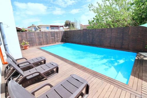 Villa Primavera — 4-Star Luxury Hotel in Castel Volturno, Italy