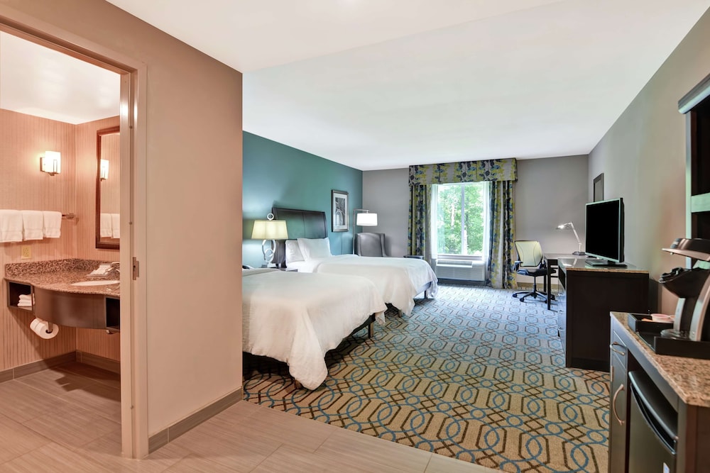 Hilton Garden Inn West Little Rock - photo 17