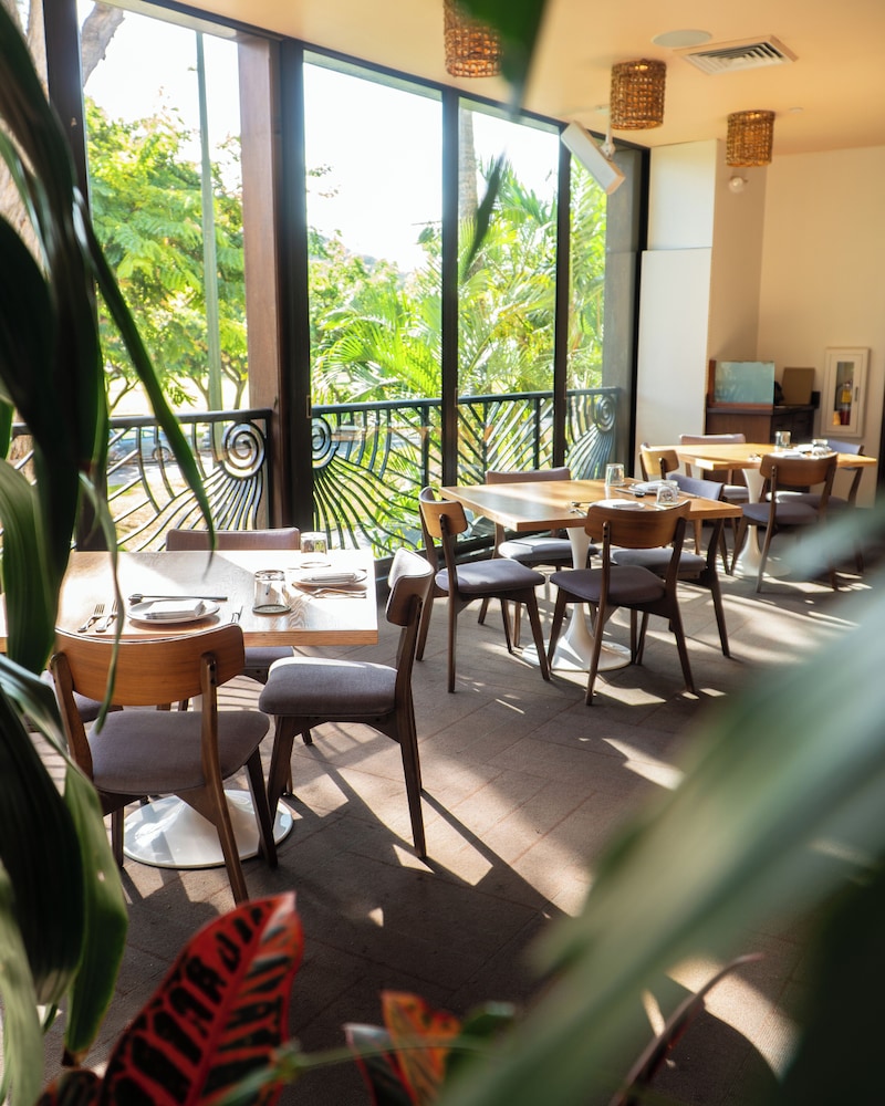 Lotus Honolulu at Diamond Head - photo 66