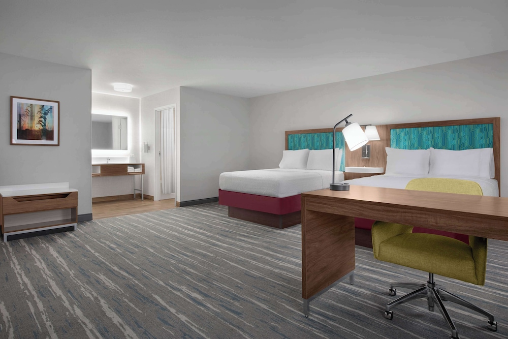 Hampton Inn Yorkville - photo 10