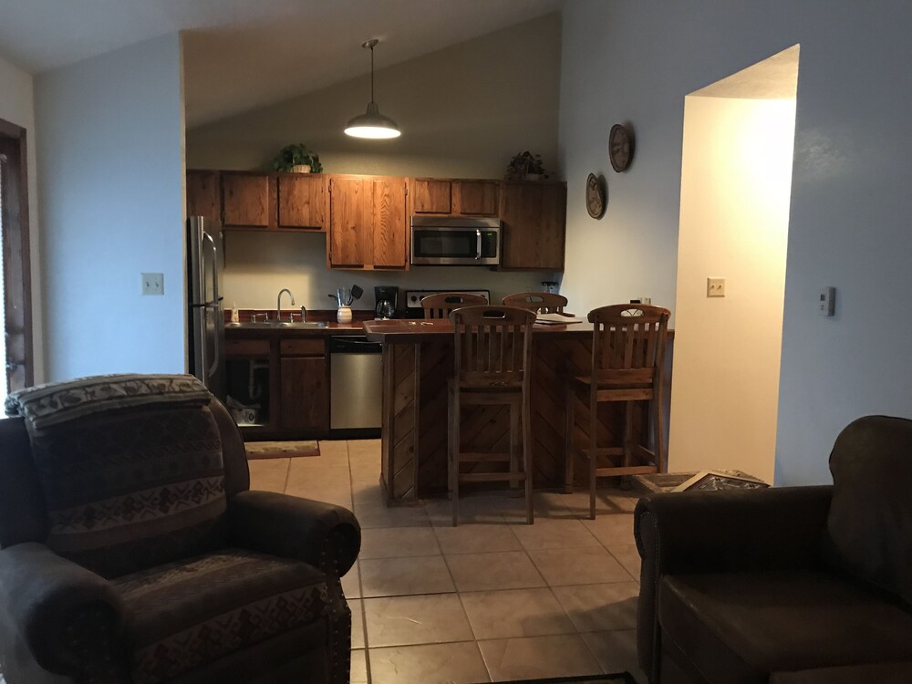 Cozy Angel Fire Condo Half Mi to Resort - photo 15