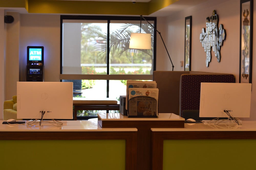 Holiday Inn Express & Suites Miami Hialeah by IHG - photo 56