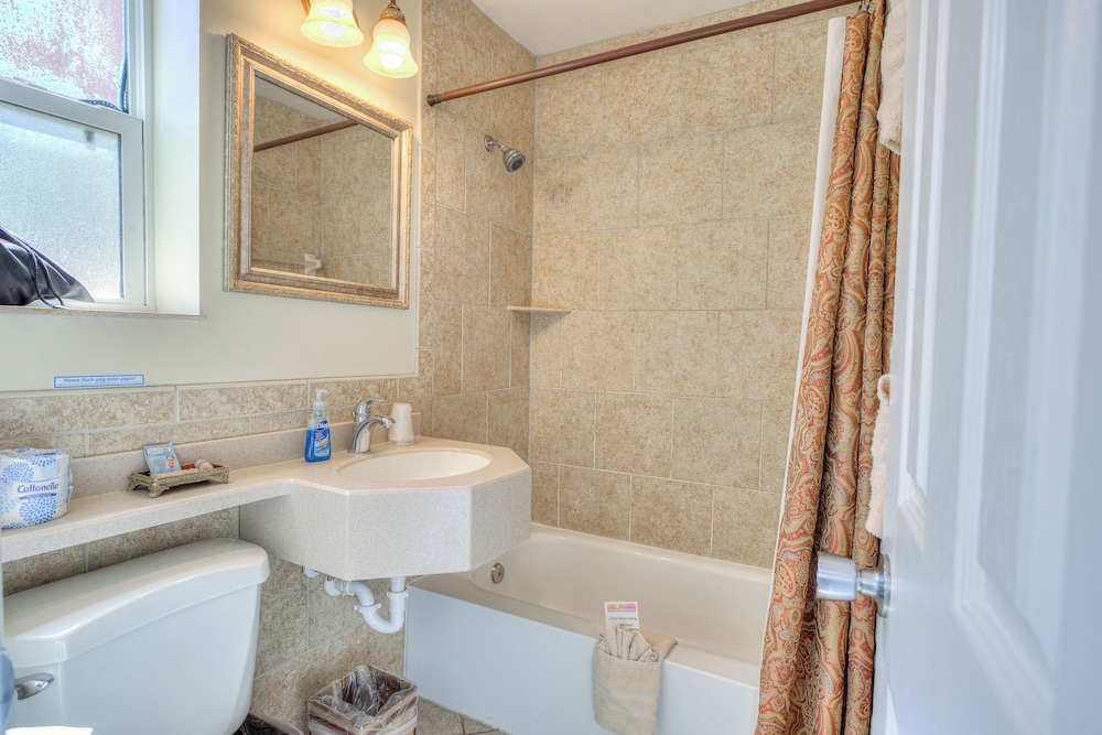 La Fiesta Ocean Inn And Suites - photo 53