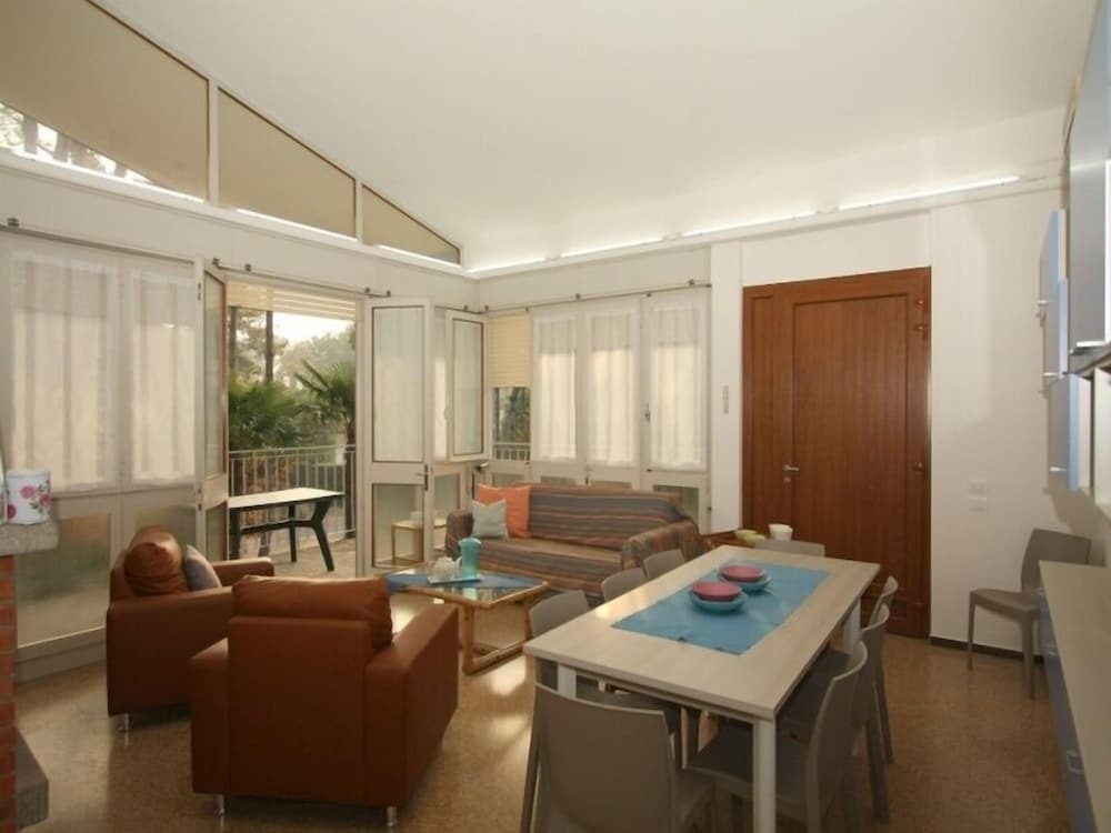 Villa Alba e Alessandra — 4-Star Luxury Hotel in Lignano Sabbiadoro, Italy