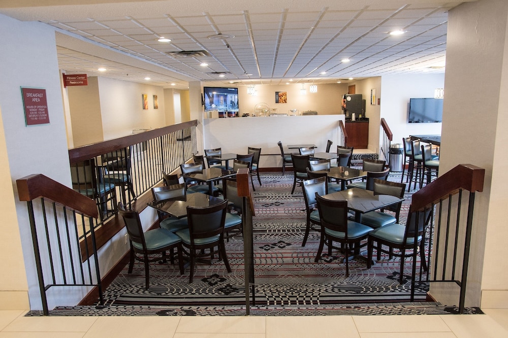 The Hotel at Dayton South - photo 16