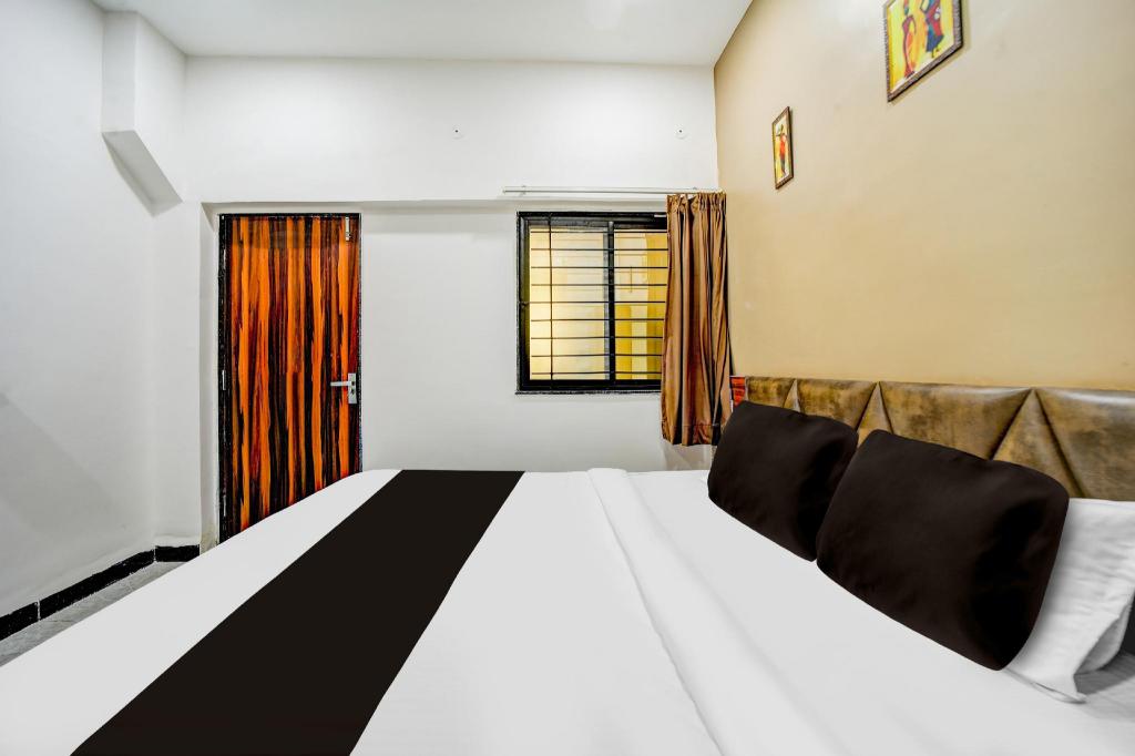 Hotel O katyayani - last minute hotel in Indore