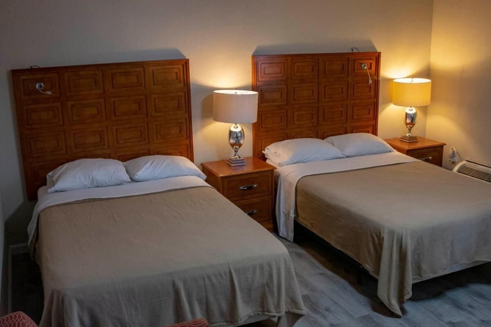 Southern Star Inn - photo 6