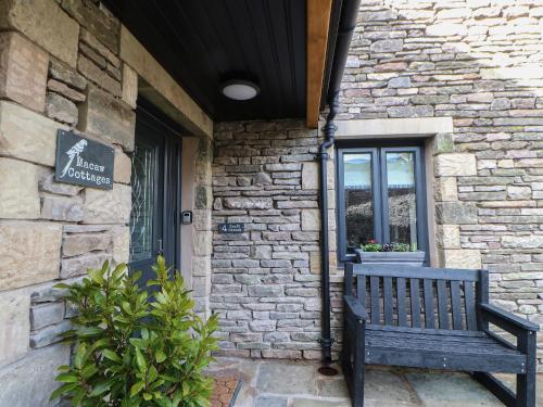 Macaw Cottages No 4 — 4-Star Luxury Hotel in Kirkby Stephen, United Kingdom