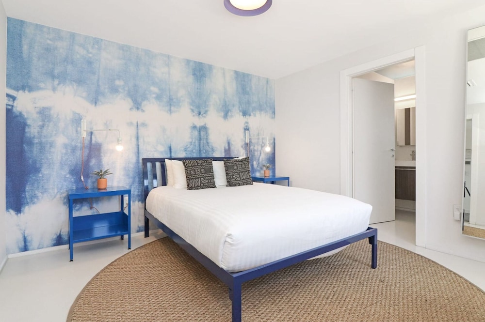 Roami at 250 Collins - photo 13