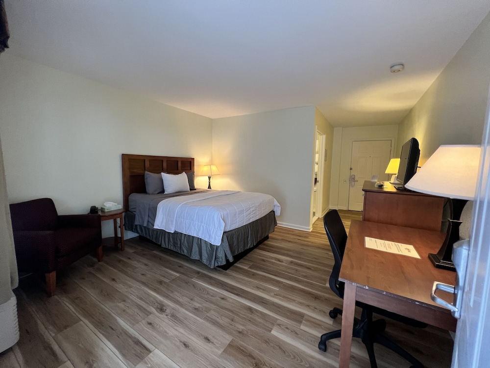 Inn at Cemetery Hill - photo 14