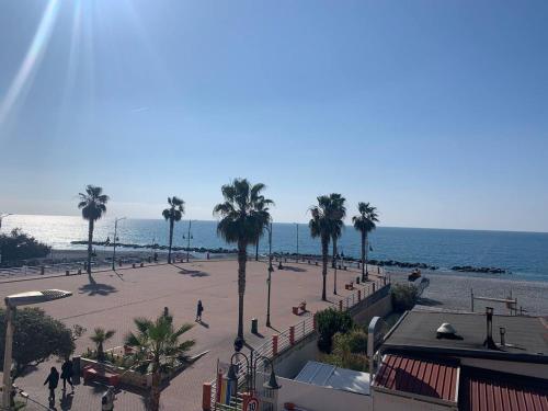 Casa Vale fronte mare — 4-Star Luxury Hotel in Ventimiglia, Italy