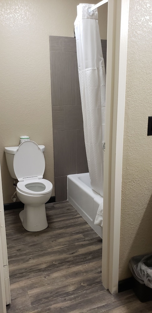 Travel Inn Of Sidney Ohio - photo 8